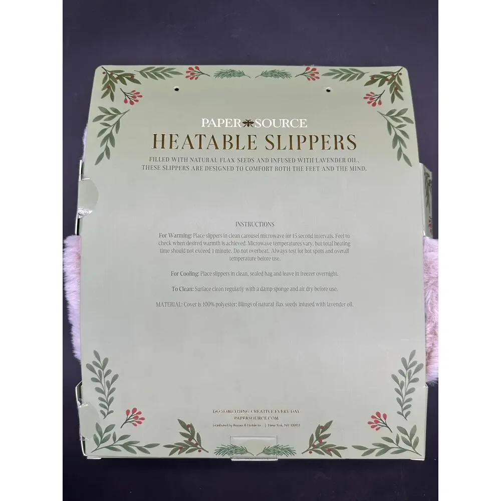 New PAPER SOURCE‎ Women’s Beige Sherpa HEATABLE SLIPPERS Lavender Infused OS - Picture 3 of 5